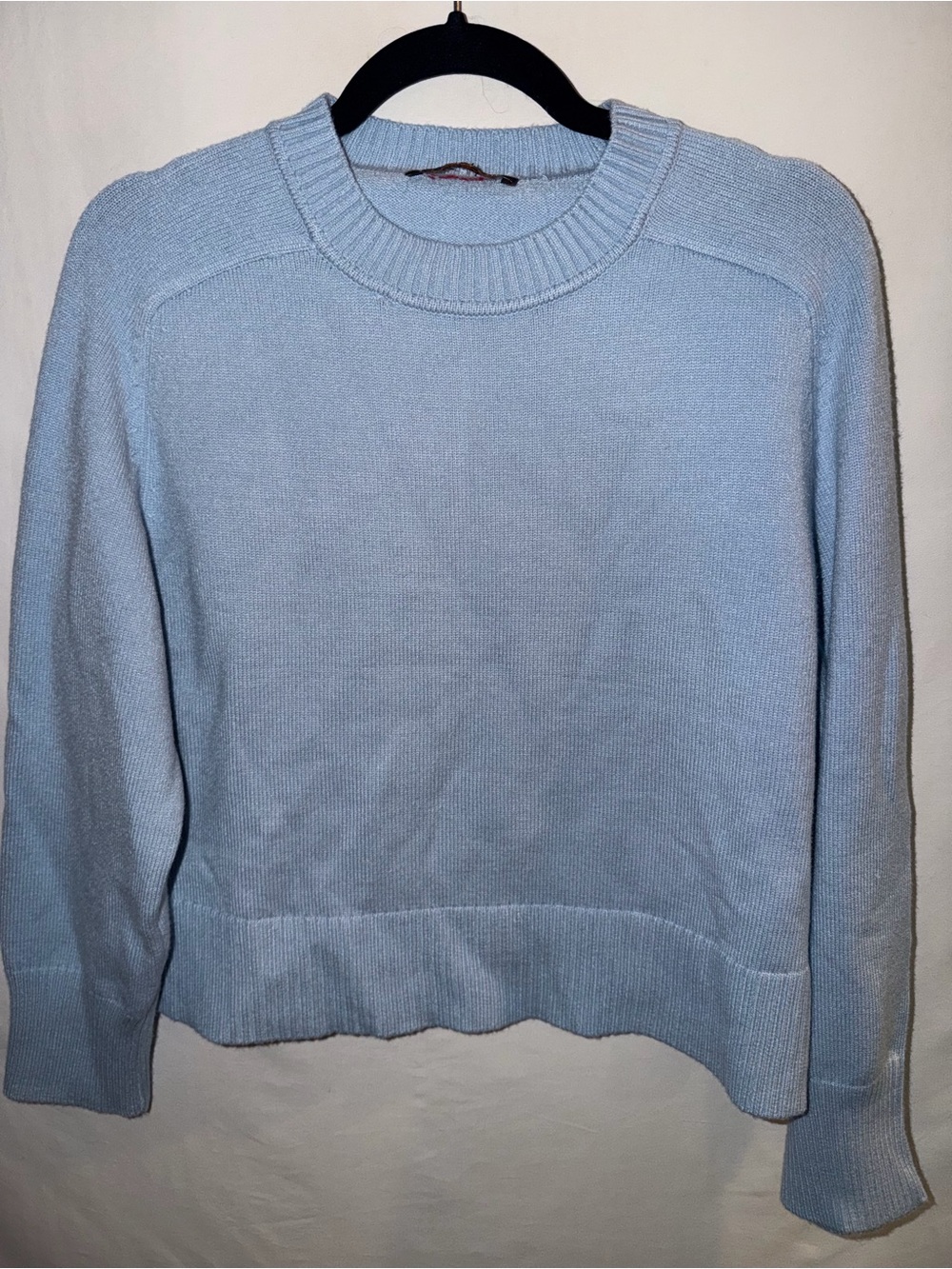 LADIES LARGE TRUTH BY REPUBLIC BABY BLUE CREW NECK SWEATER